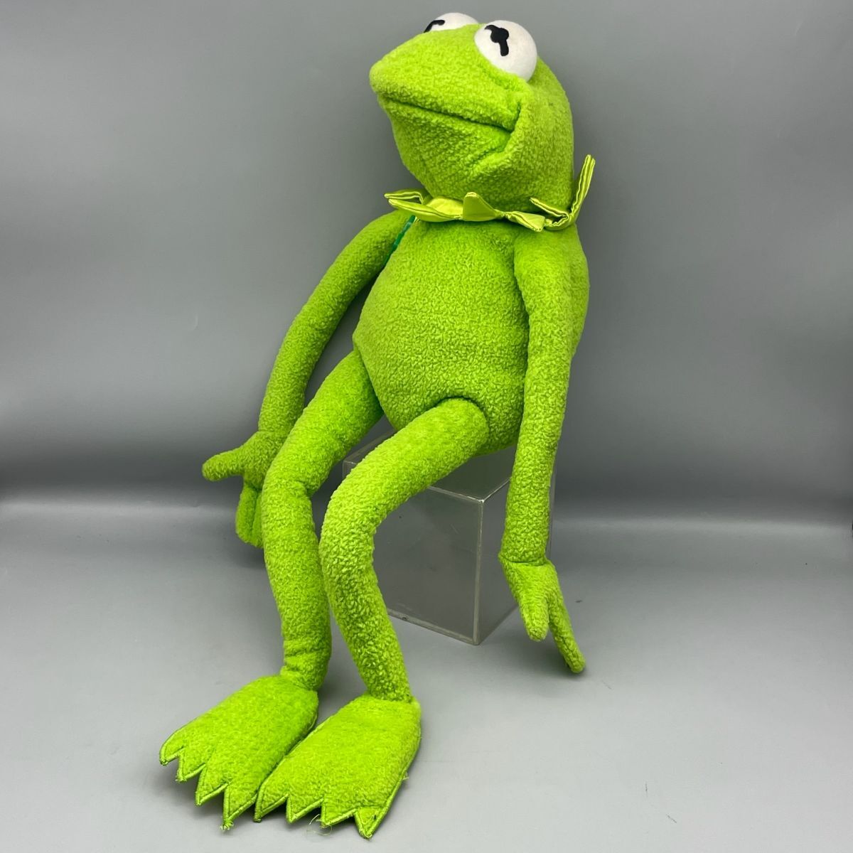 D1028【動作品】 セサミストリート カーミット おしゃべり ぬいぐるみ