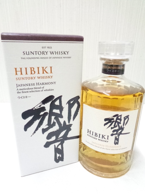 【未開栓】 SUNTORY サントリー 響 700ml 箱入り