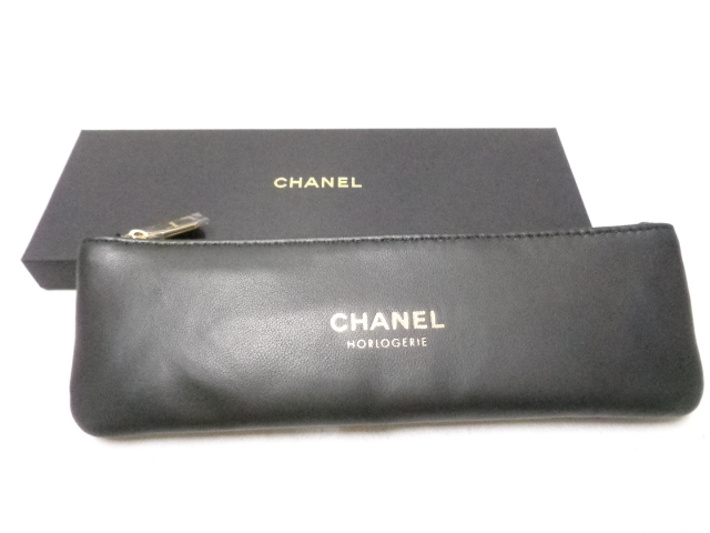 【未使用品】 希少！ CHANEL シャネル オルロジュリー 時計ケース ポーチ レザー ブラック ゴールド金具 箱入り