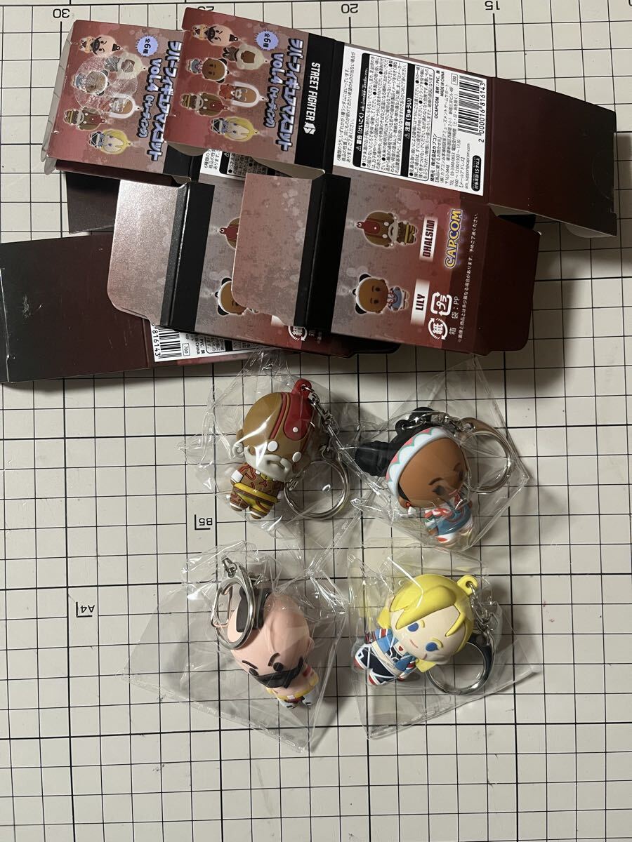 CAPCOM カプコン　ストリートファイター6 ラバーフィギュアマスコット　vol.4 4個セット　ダルシム　ザンギエフ　キャミィ　リリー