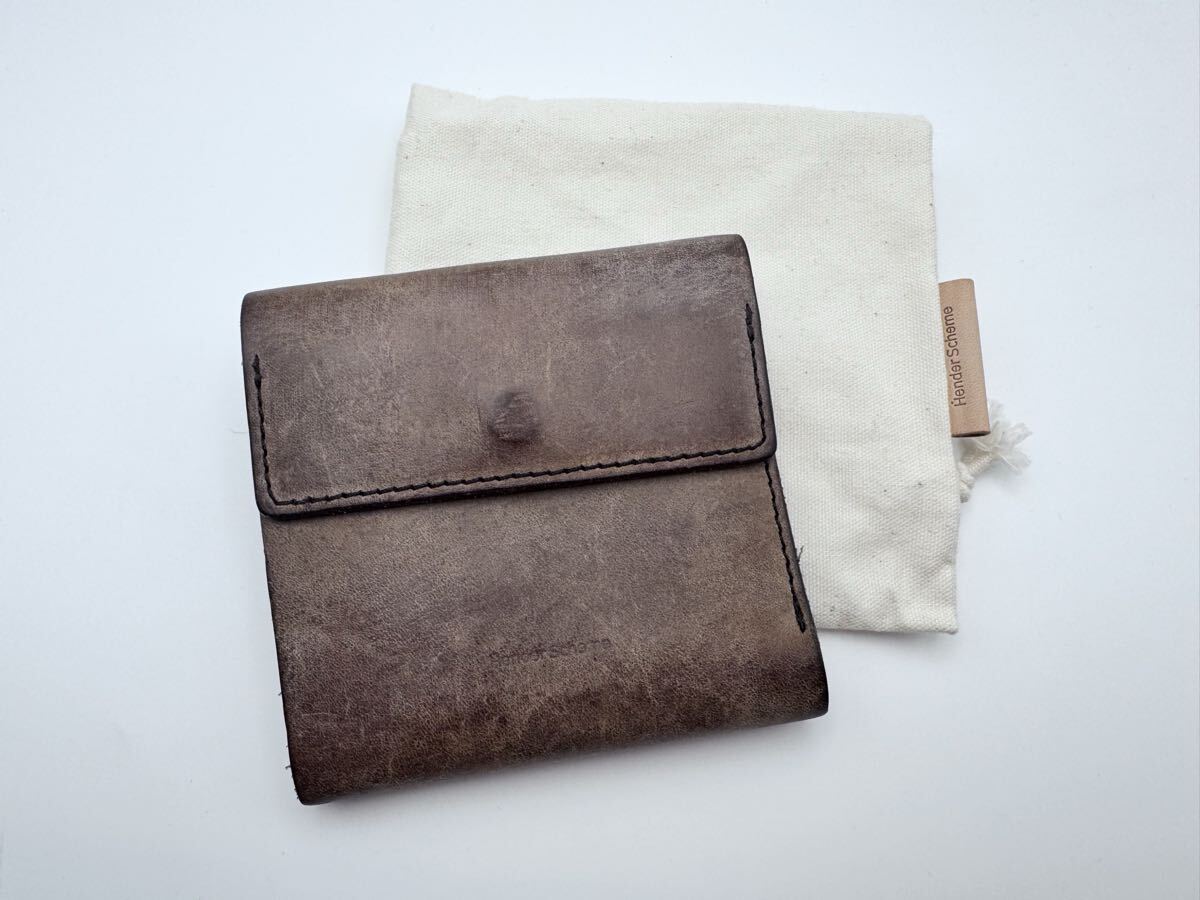 《07》Hender Scheme clasp wallet choco 牛革 箱 保存袋 タグ付
