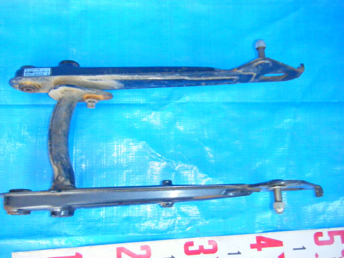 曽 プレスカブ50用 リアスイングアーム 緑色 JBH-AA01