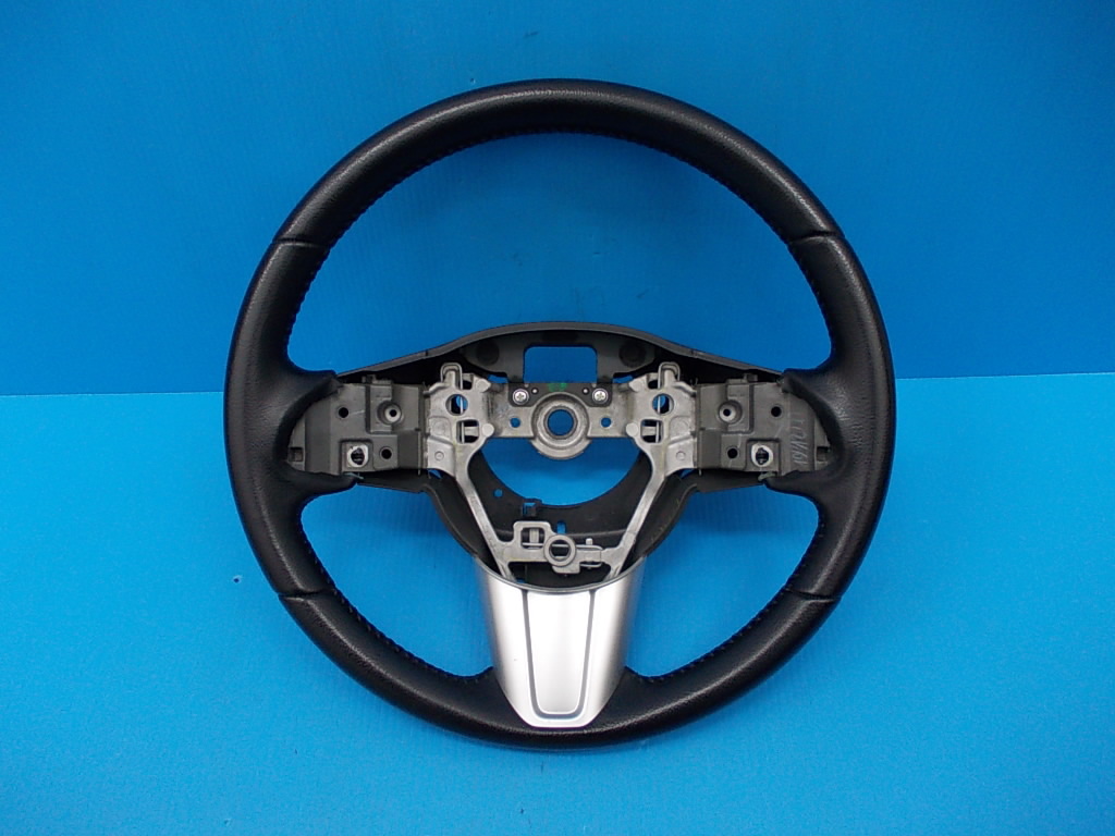 ■中古■LA160F/LA150F ステラ　LA150S/LA160S ムーブ　ハンドル/ステアリングホール