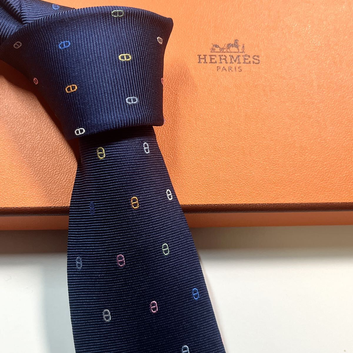 希少 ☆良品☆ HERMES エルメス　ネクタイ　【マイヨン マルチカラー】