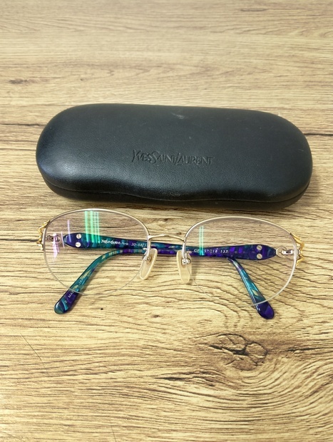 管M0319003　Yves Saint Laurent イブサンローラン 度入り眼鏡 メガネフレーム 30-8723 53□18137 YSL