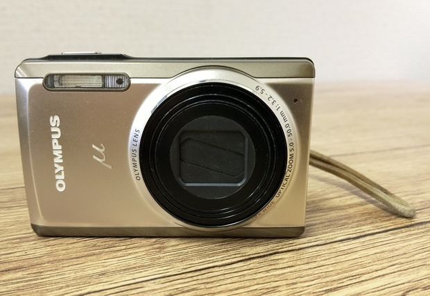 管M0330003　OLYMPUS μ-9010 コンパクト デジタルカメラ シルバー ※動作未確認