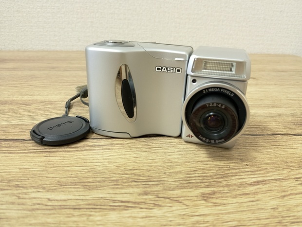 管M0319010　コンパクトデジタルカメラ CASIO カシオ　LCD QV-2300UX 乾電池式 ※動作確認〇