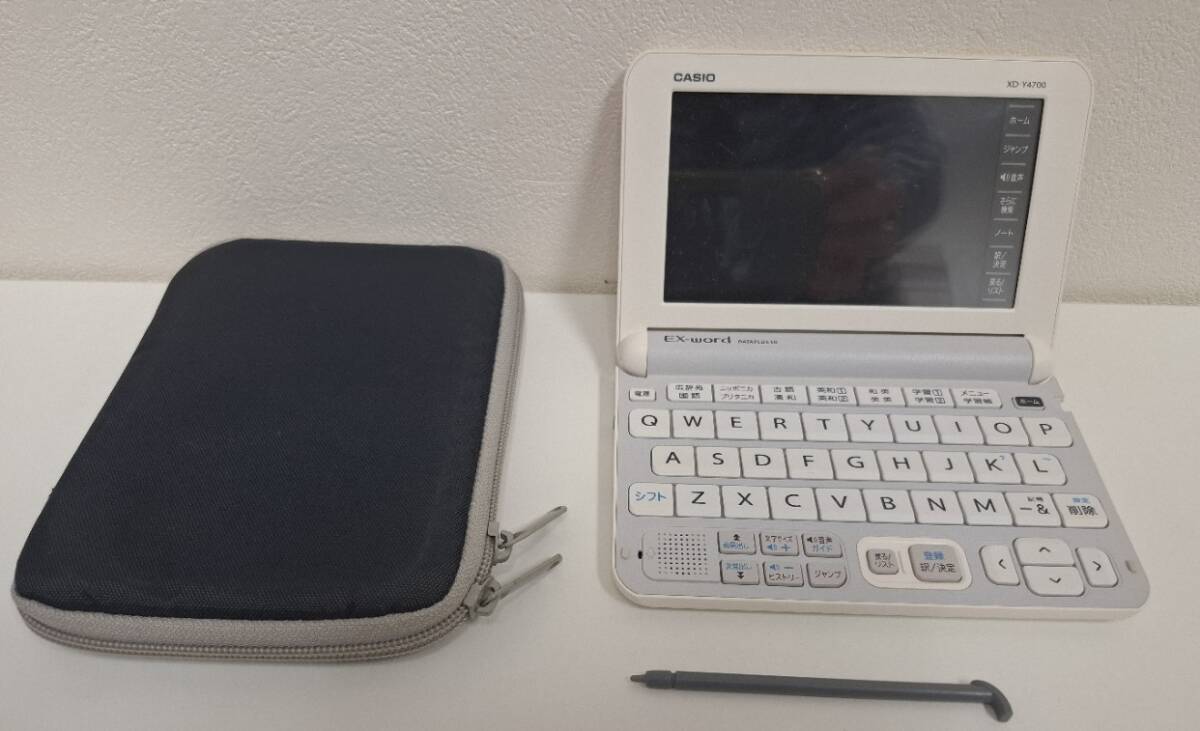 【貴重/専用ケース・タッチペン付き】電子辞書 CASIO EX-word XD-Y4700 DATAPLUS10　※ジャンク