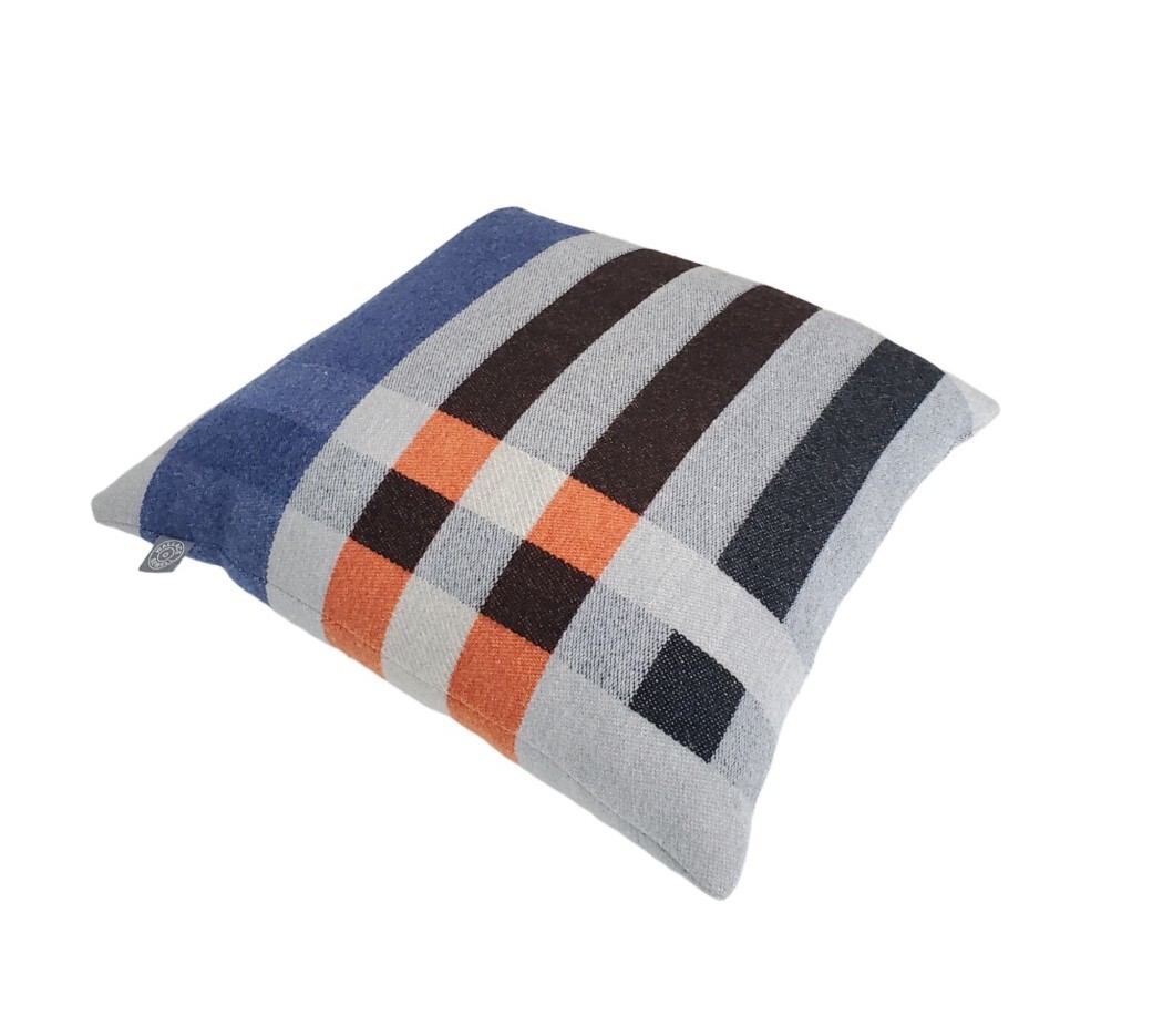 WALLACE SEWELL ウォレス アンド スウェル クッションカバー (ウール) 英国製+クモリ (Kumori) ヌードクッション 45X45cm