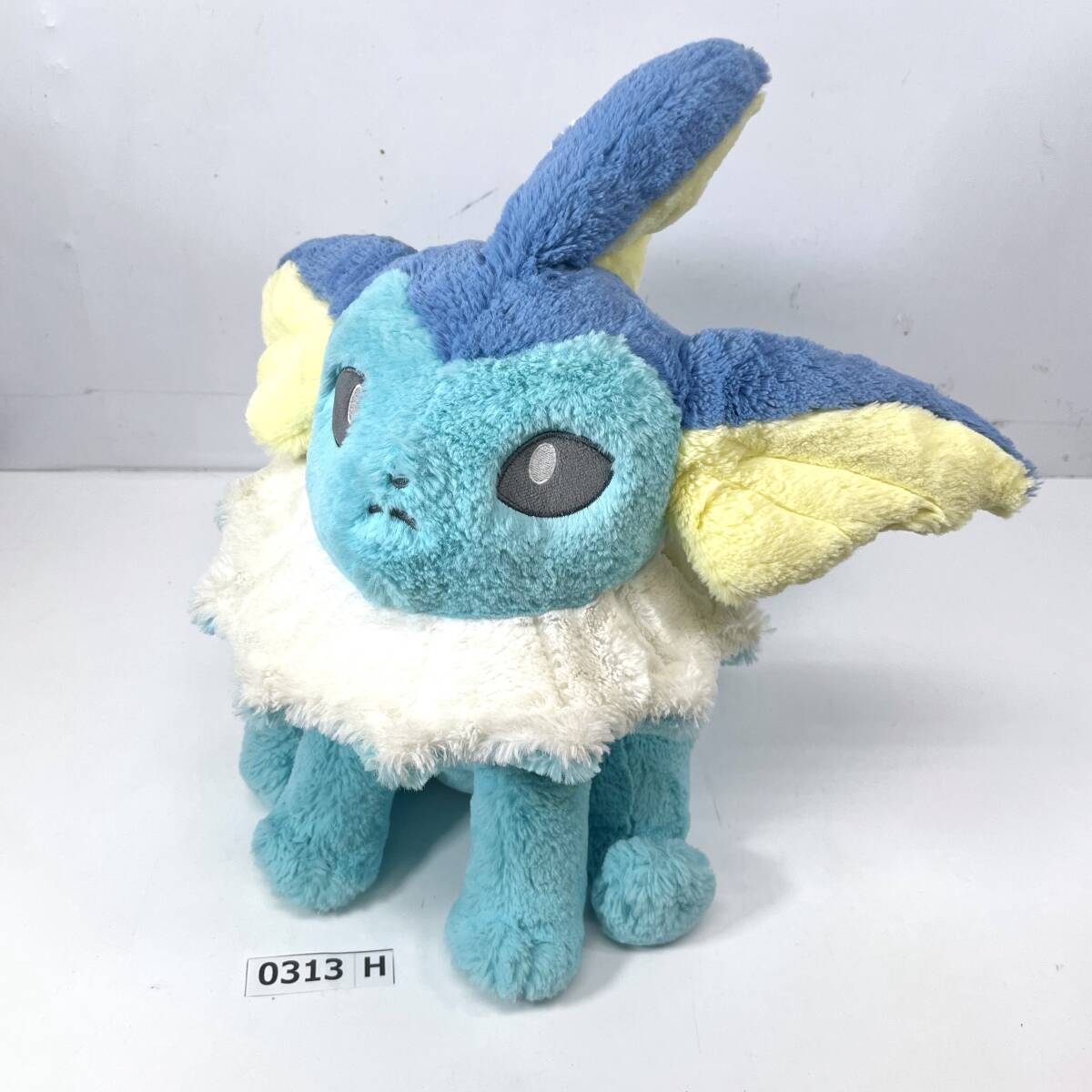 (志)【美品】ポケモンセンターオリジナル ふわふわ抱きぬいぐるみ シャワーズ ポケットモンスター ポケモン 人形 pokemon (o)0313H