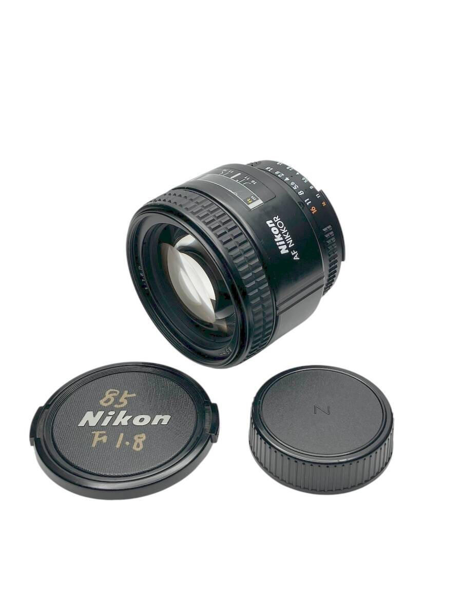 Nikon AF NIKKOR 85mm F1.8 D ニコン オートフォーカス 単焦点 中望遠レンズ //IS169904