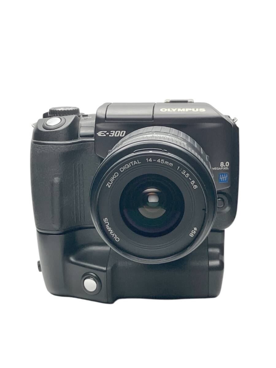 OLYMPUS E-300 / 14-45mm F3.5-5.6 / POWER BATTERY HOLDER HLD-3 オリンパス デジタル一眼レフ 美品 //IS188204