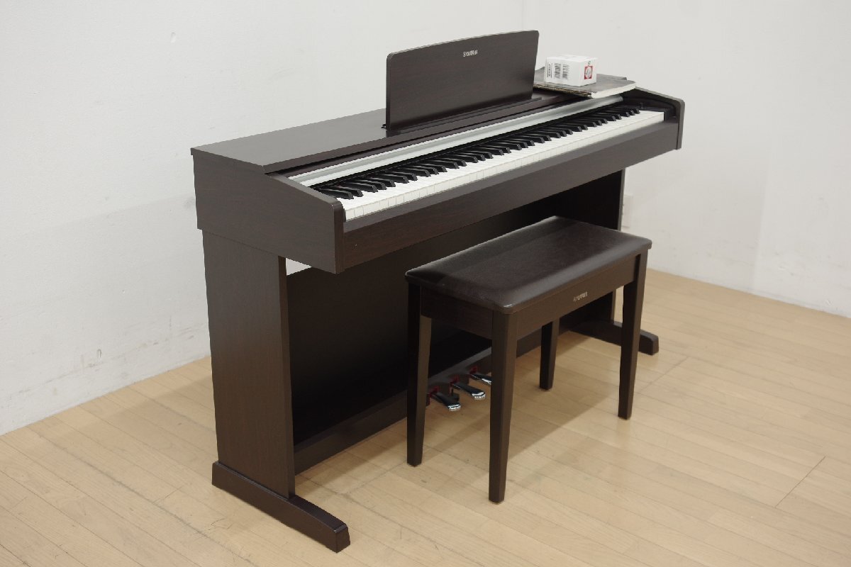 展示品 YAMAHA ヤマハ ARIUS アリウス YDP-142 電子ピアノ 音出し確認済 2013年製 ニューダークローズウッド 固定椅子 楽譜集 引き取り限定