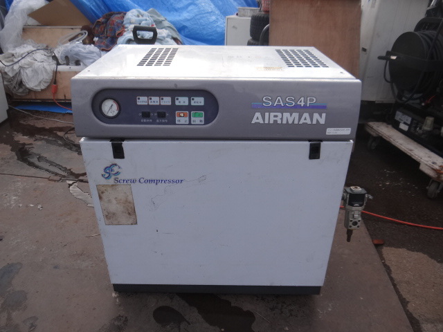 K1866 茨城県常総市　AIRMAN SAS4P-56　3,7kw　50Hz　Screw Compressor スクリューコンプレッサー 三相 200V　 ジャンク品