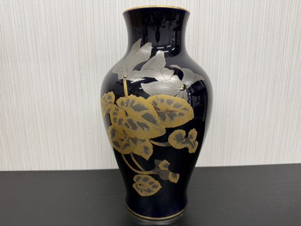 OKURA　大倉陶園　花瓶　瑠璃金蝕　金彩　飾り壺　インテリア　花器　花入れ　フラワーベース　カトレア　高さ約35㎝　現状品