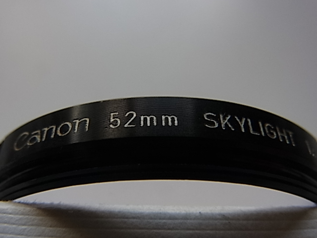 送料110円～　Canon　キャノン　SKYLIGHT　1x　52mm　管理no.16