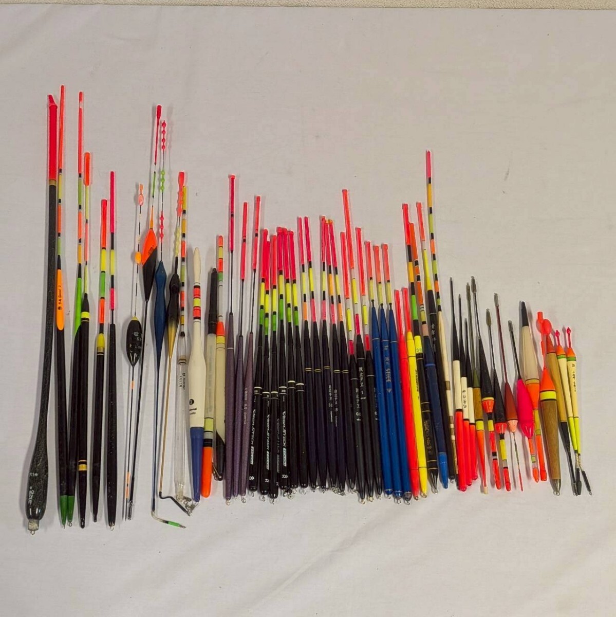 ア0324 海釣り まとめ 大量 セット ウキ 棒ウキ チヌ釣り 防波堤釣り 海上釣り 万能うき Kizakura ダイワ DAIWA VEGA STICK 釣り具 釣具