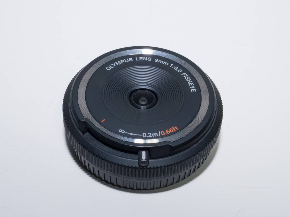 OLYMPUS フィッシュアイボディーキャップレンズ BCL-0980（9mm F8.0 Fisheye）オリンパス マイクロフォーサーズ 送料無料