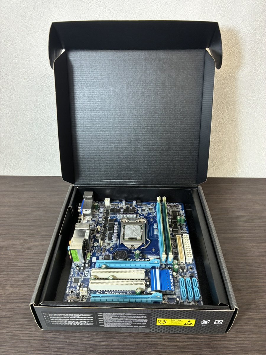 13566-096★GIGABYTE/マザーボード/ GA-H55M-S2H/ギガバイト/LGA 1156/intel H55★