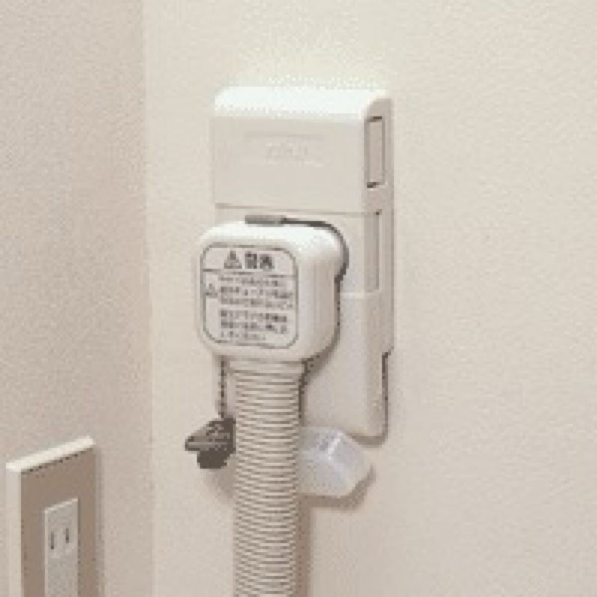 即決/送料無料/未使用品/KBC-20ST/富士通ゼネラル/FUJITSU/温水ルームヒーター用 温水コンセント