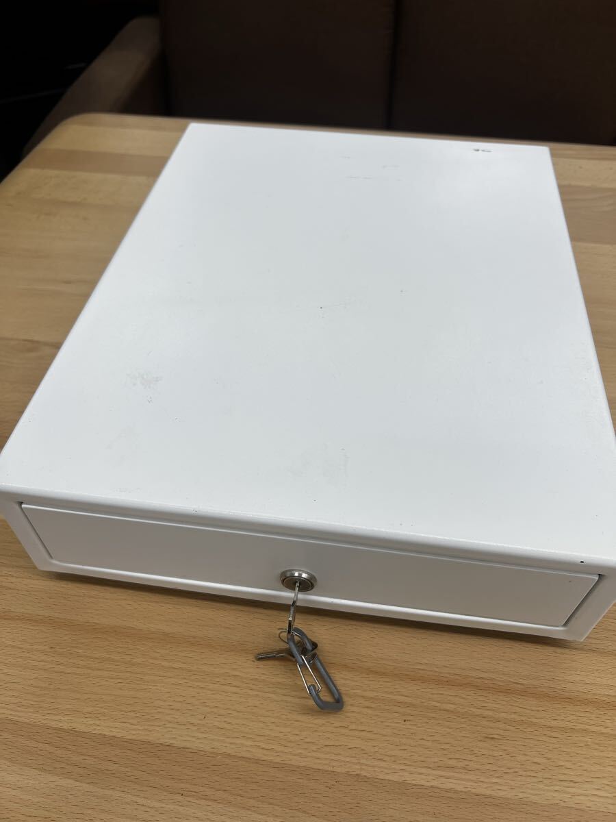 キャッシュドロワー ホワイト レジ 店舗用品 キャッシュドロア レジスター キャッシュレス決済 幅33cm 奥行41.5cm 高10.5cm