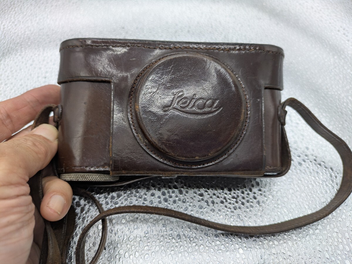 Leica D3 革ケース