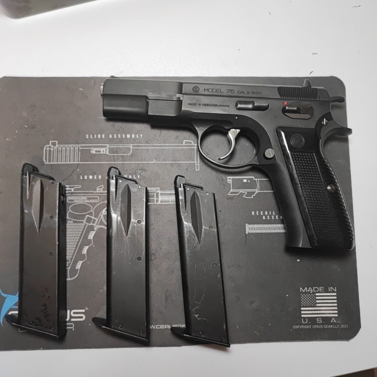 KSC Cz75 1st edition system7 HW　予備マグ付き