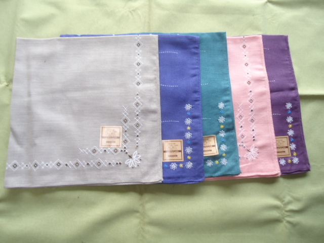 刺繍ハンカチ５枚