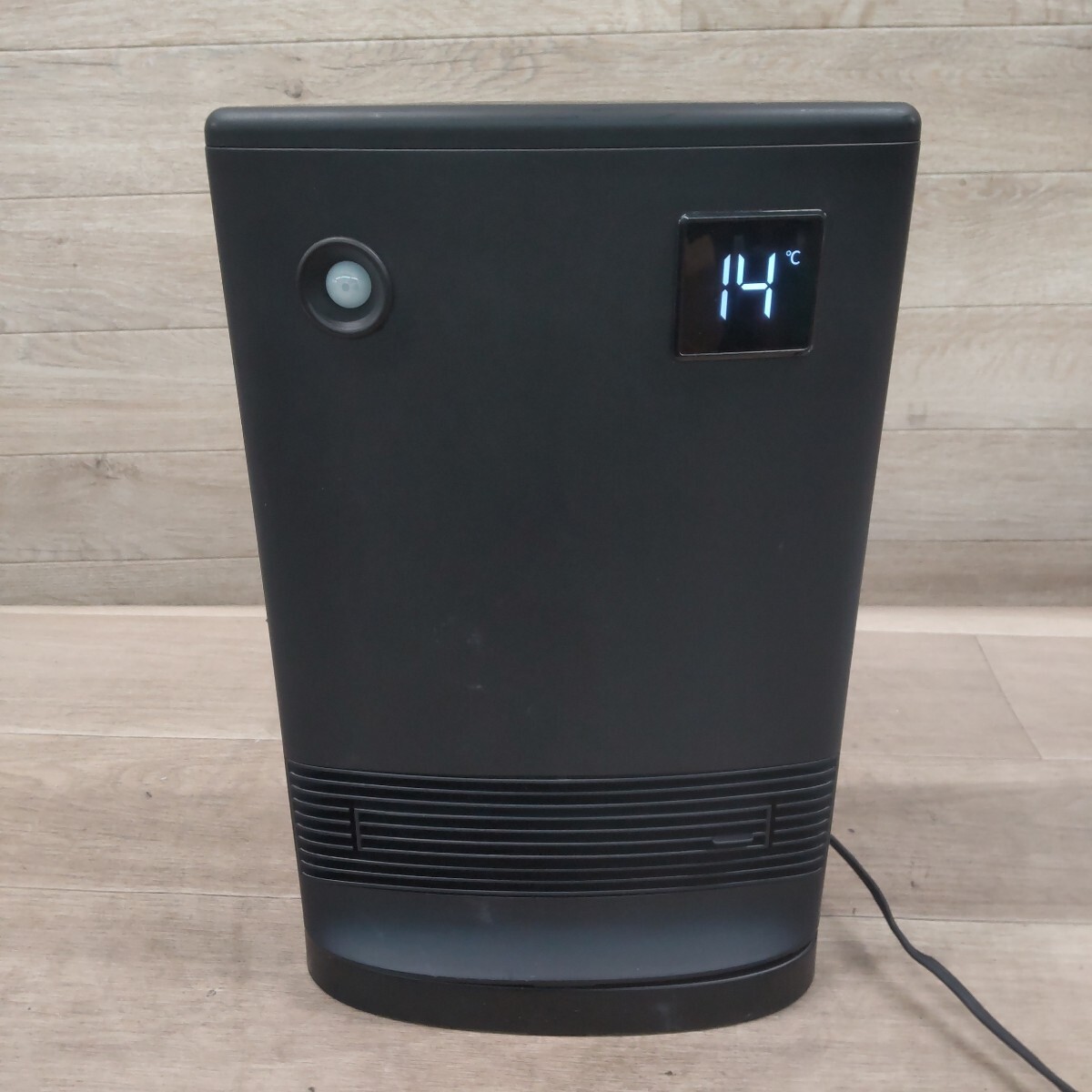 LKT-260313-830 PortTech セラミックファンヒーター PKT-SS1201EM 2024年製 ヒーター 暖房器具 通電確認済み 現状品