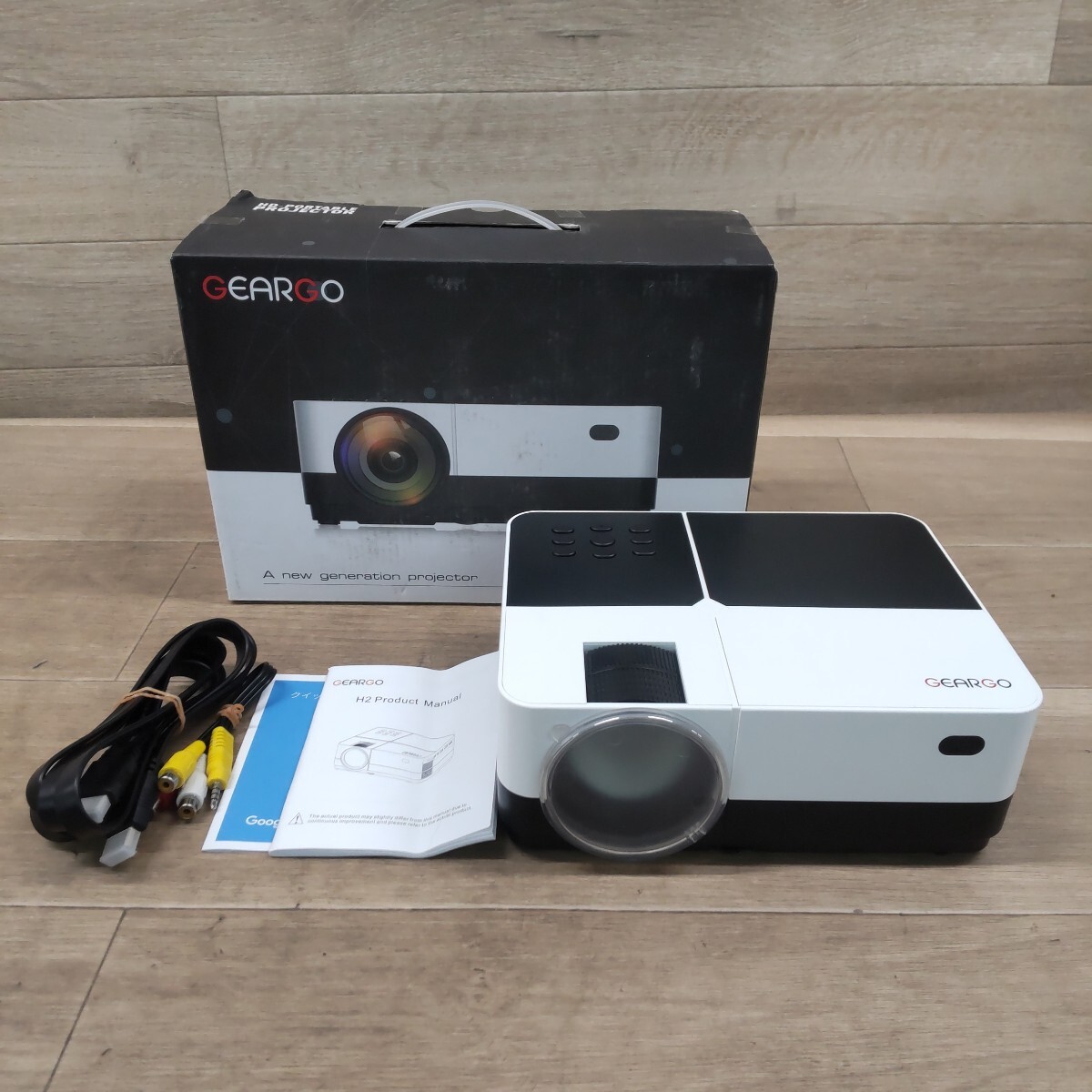 LKT-260313-912 GEARGO 小型プロジェクター H2 家庭用 ホームシアター プロジェクター 本体 ミニプロジェクター 現状品