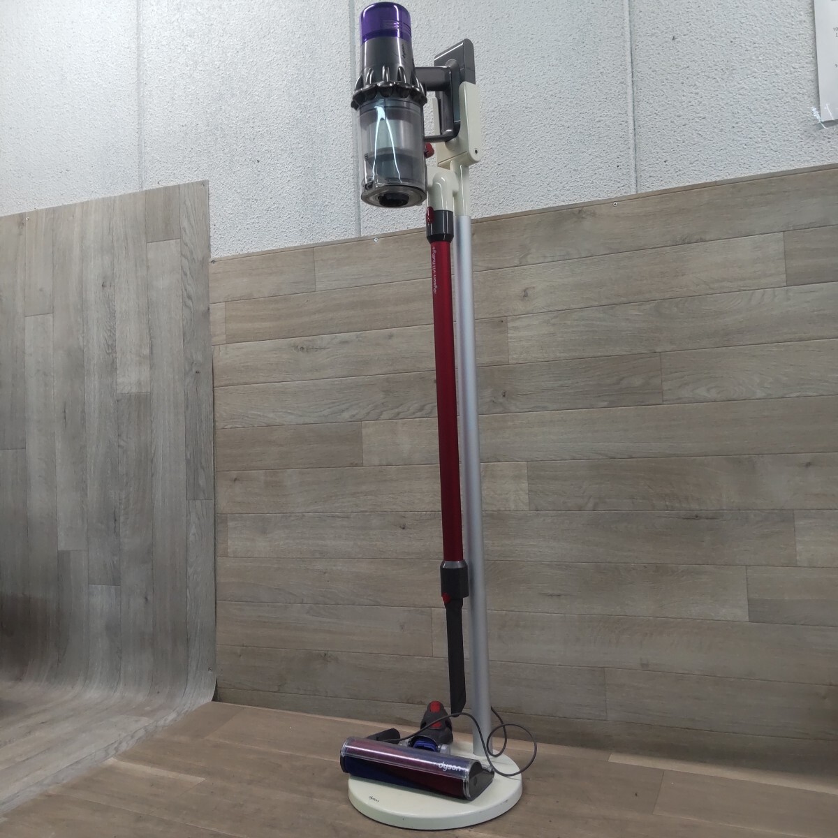 LMS-260321-1129 Dyson ダイソン コードレスクリーナー SV14 掃除機 清掃 掃除動作確認済み