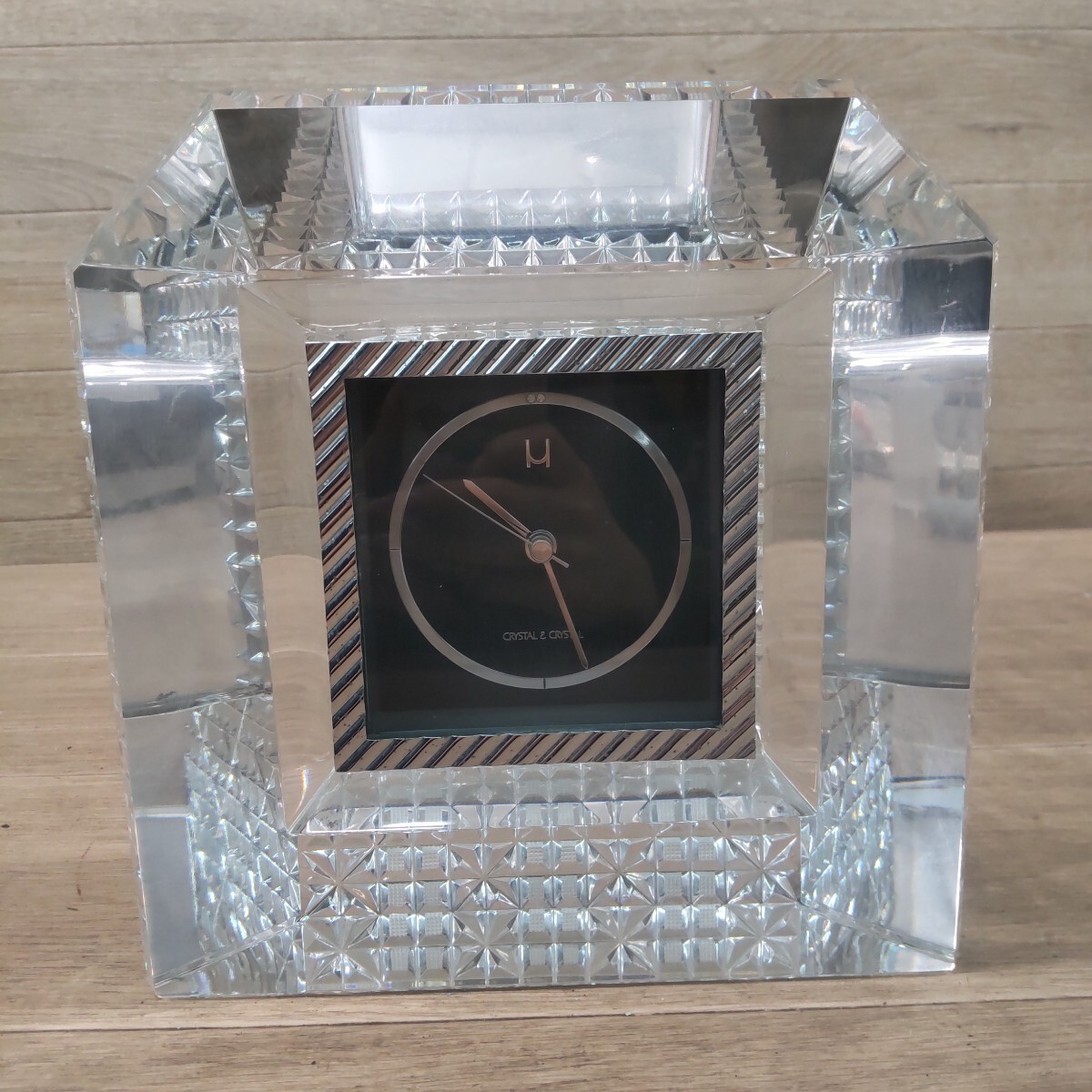 L3P-260323-1171 クリスタル置き時計 インテリア 置時計 時計 置き時計 現状品 CRYSTAL&CRYSTAL 現状品