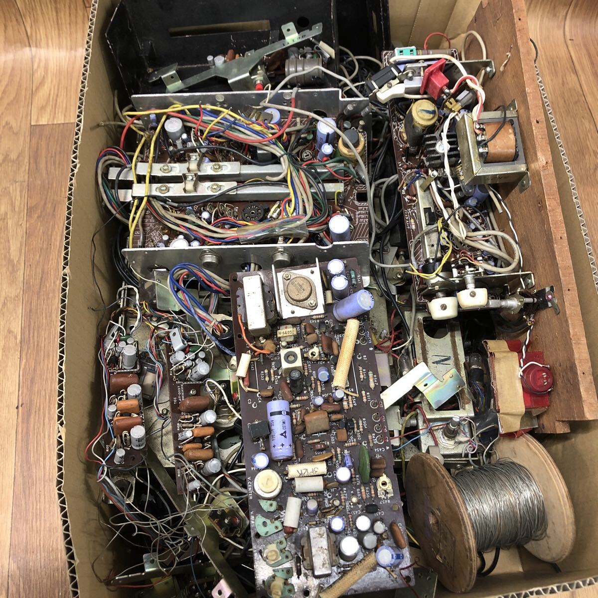 AID-260213-555 電子部品 基板 電子基盤 基板 パーツ取り PC オーディオ モジュール トランス その他 約15kg 現状品　