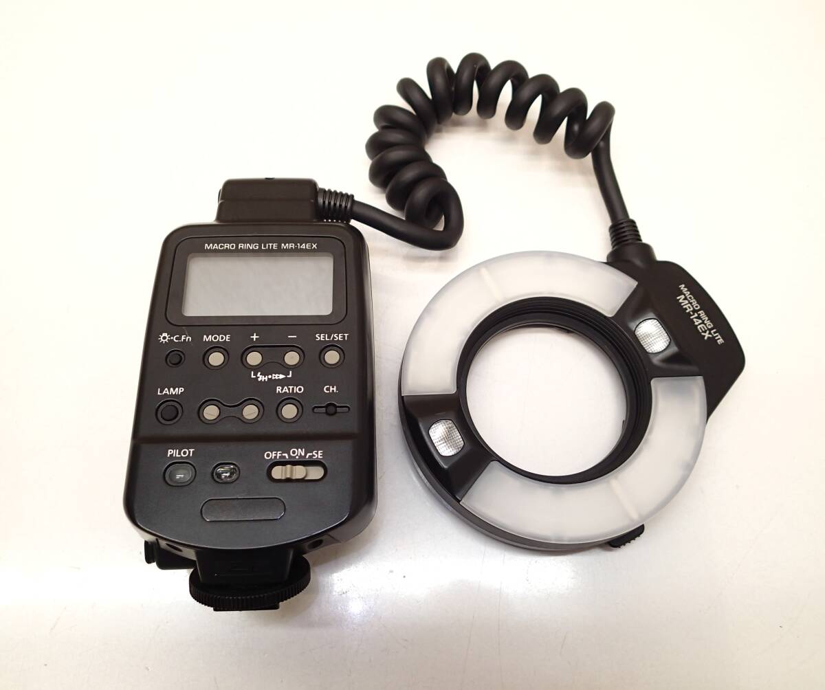 J639A　キャノン Canon　MACRO LING LITE MR-14EX　マクロリングライト ストロボ　通電・発光OK　現状品 詳しい動作未確認の為ジャンク 