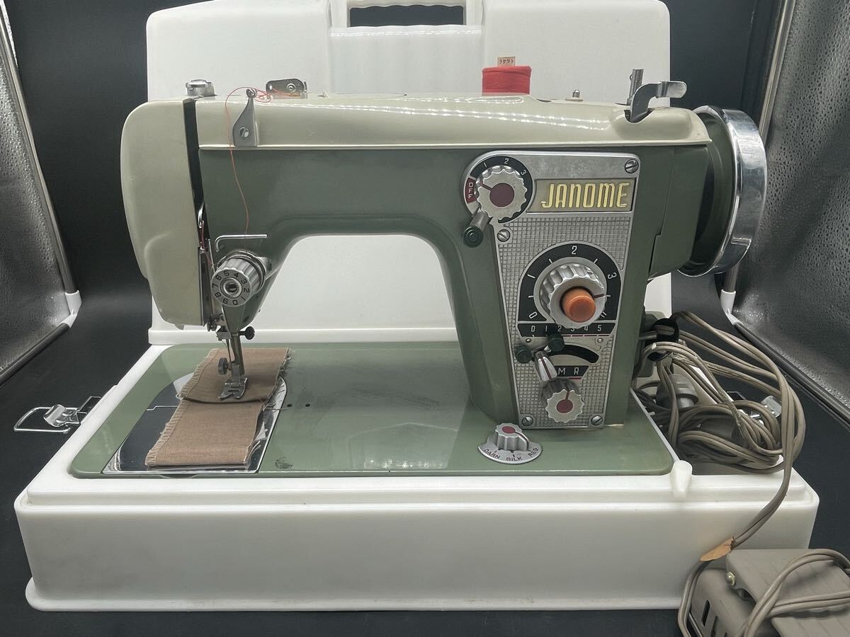 FS4479A073 JANOME ジャノメ レトロミシン JANOME SEWING MACHINE TOKYO アンティーク 昭和レトロ 通電のみ確認済みです。現状品