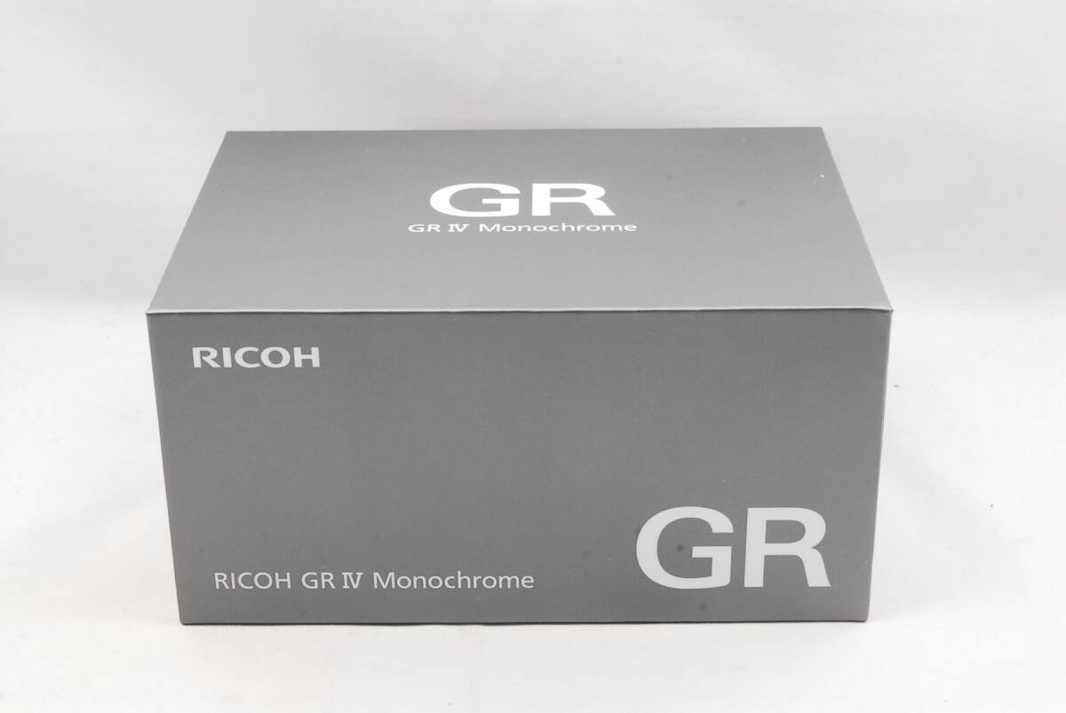 ★新品未使用★ 即決 品薄 RICOH リコー GRⅣ Monochrome コンパクトデジタルカメラ GR4 モノクローム 送料無料 （R8-199）