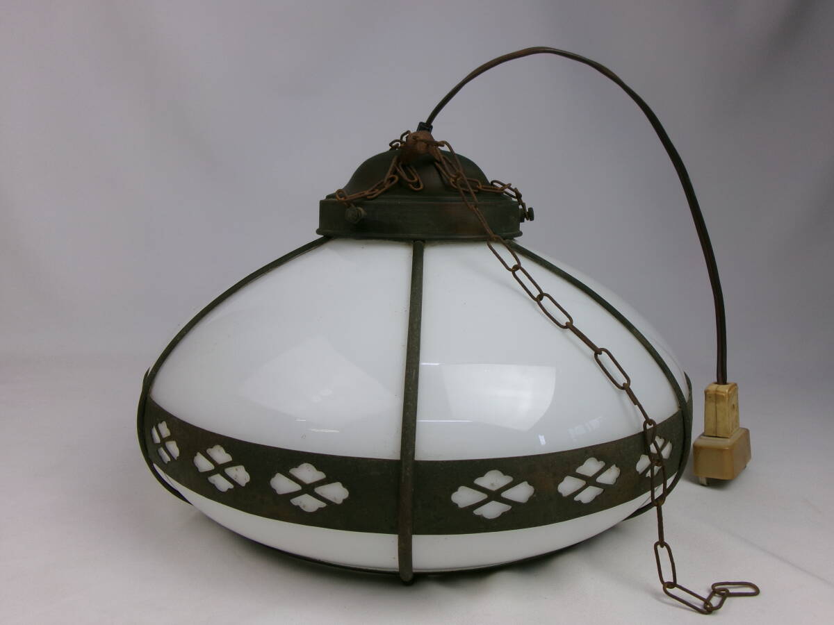 【同梱不可】　当時物　無傷　美品　古い乳白ガラス　銅枠　電傘　銅巻　電笠　直径約30cm　アンティーク　レトロ　照明　シェード　ランプ