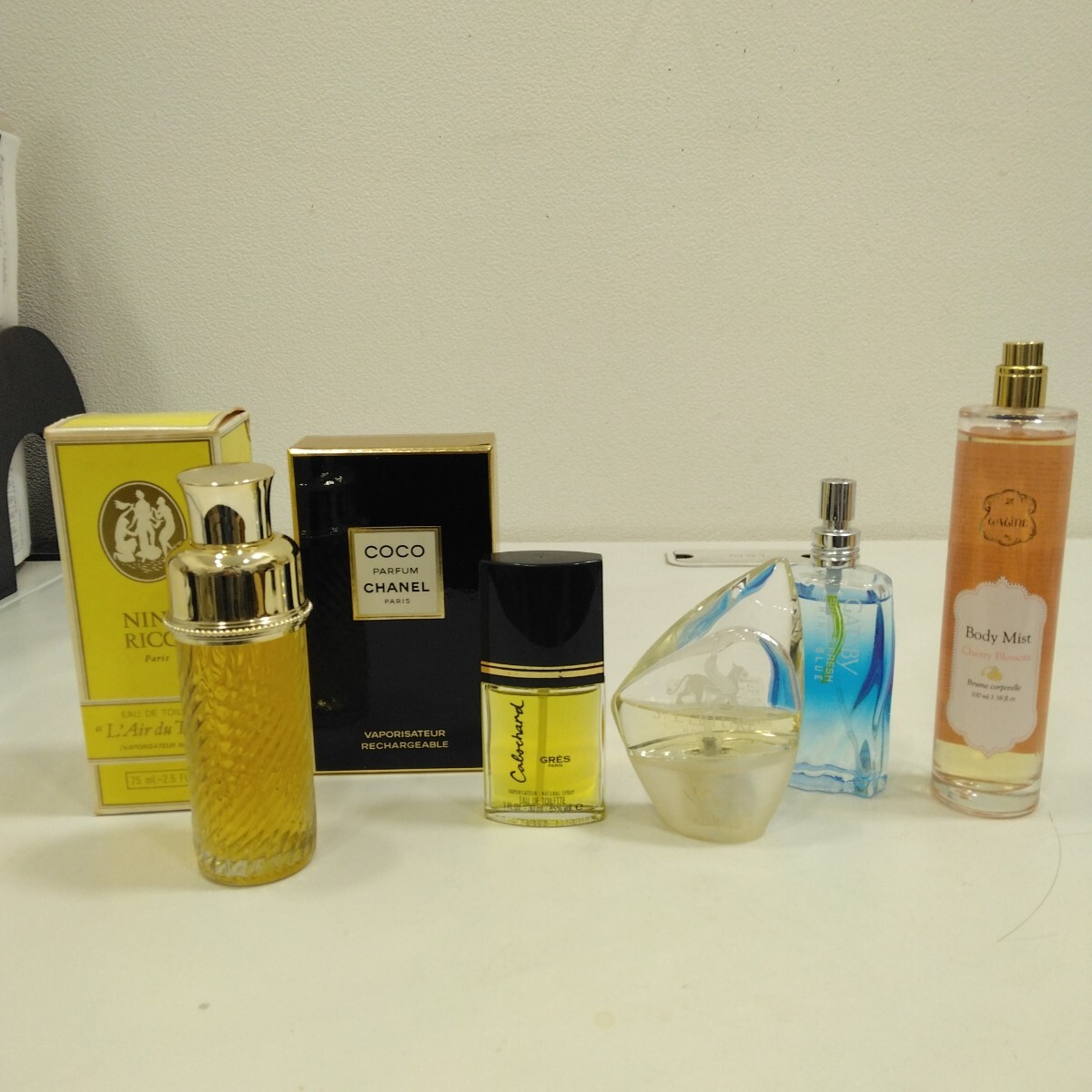 中古品 香水 コロン ボディミスト まとめて ニナリッチ スカルプチャー GRES シャネル シャネル残量少なめ 現状渡し