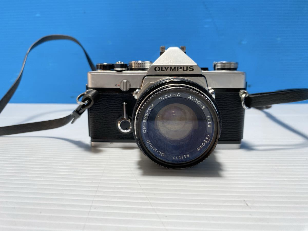 B393★OLYMPUS OM-1 OM-SYSTEM F.ZUIKO AUTO-S 1:1.8 f=50mm オリンパス 一眼レフ フィルムカメラ 部品取り ジャンク品