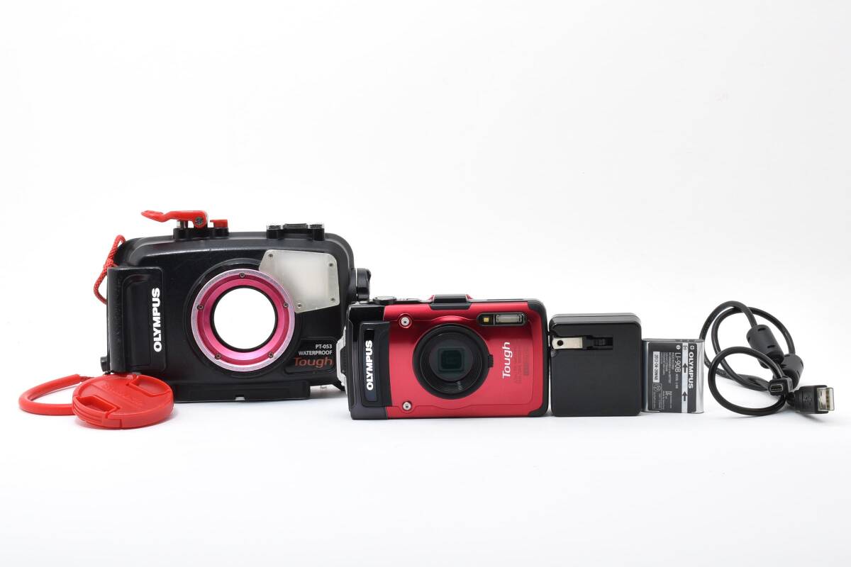 ■ ほぼ新品 ■ オリンパス　OLYMPUS STYLUS TG-2 Tough レッド ＋ OLYMPUS PT-053 《動作確認済・防水プロテクター付》 カメラ #A1108-28M