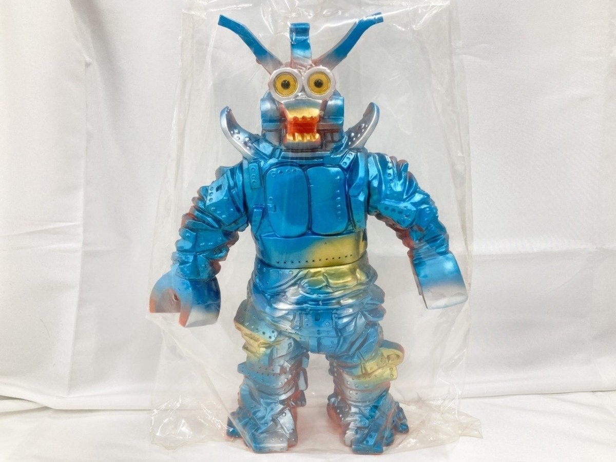 ▼　【未開封 B-CLUB ブルマァク 復刻 ガルバン ジャイアントサイズ キャプテンウルトラ 怪獣シリ…】001-02603
