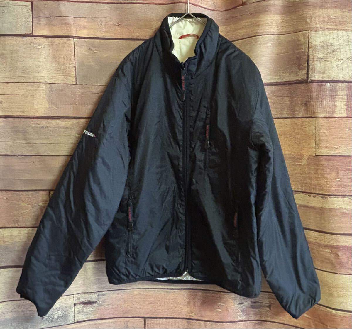 【中古】TOMMY HILFIGER トミー ヒルフィガー リバーシブル ナイロン ジャケット ブルゾン レディース Mサイズ 黒 白 アウター DM0309M