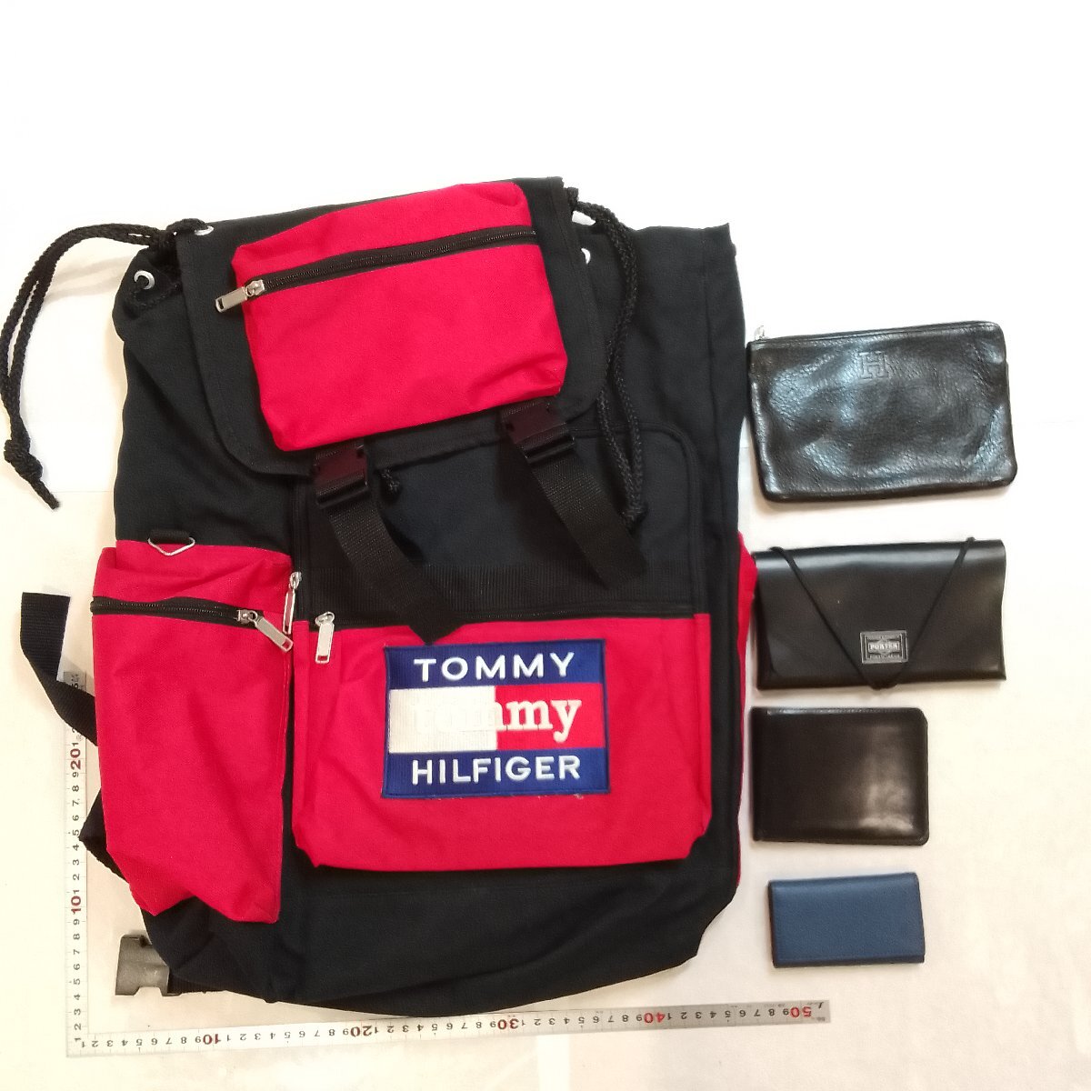 5点以上落札で送料無料！ TOMMY HILFIGER リュック＋HIROFU 他ブランド 財布等 まとめ売り 3908583
