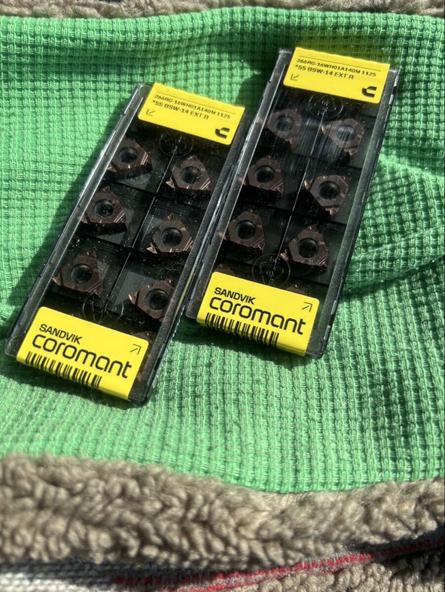 Z〒m8904 SANDVIK サンドビック コロスレッド266 チップ ねじ切り加工用チップ 10ピース×2 未使用 送料無料