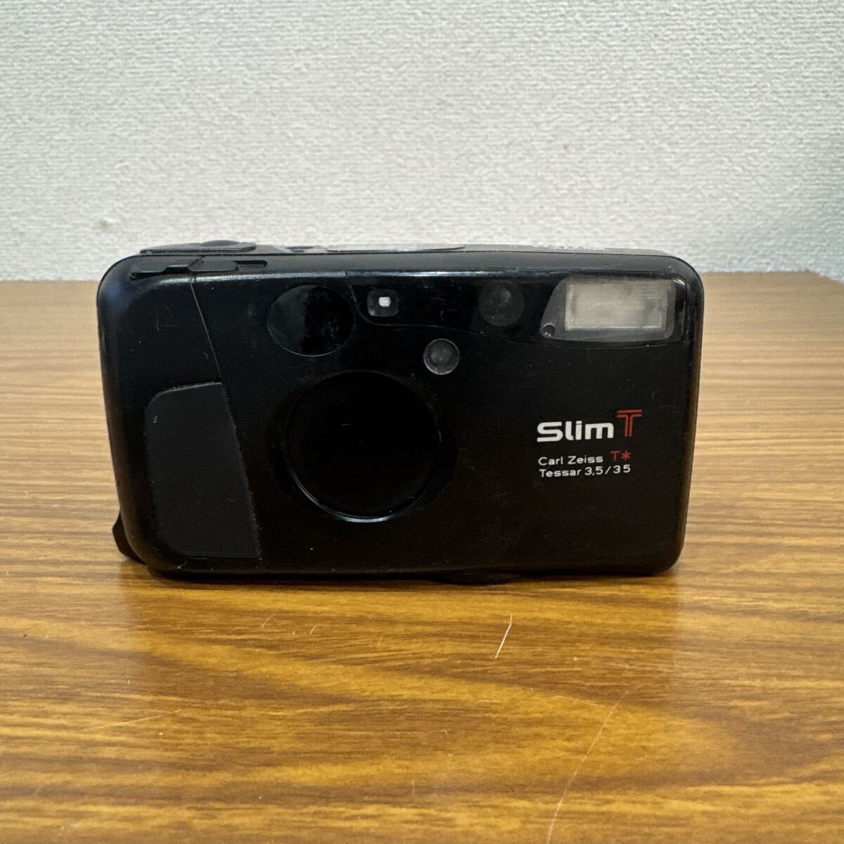 管260318 b ★ KYOCERA Slim T Tessar 35mm F3.5 京セラ スリム T コンパクト フィルムカメラ 本体のみ ★ 