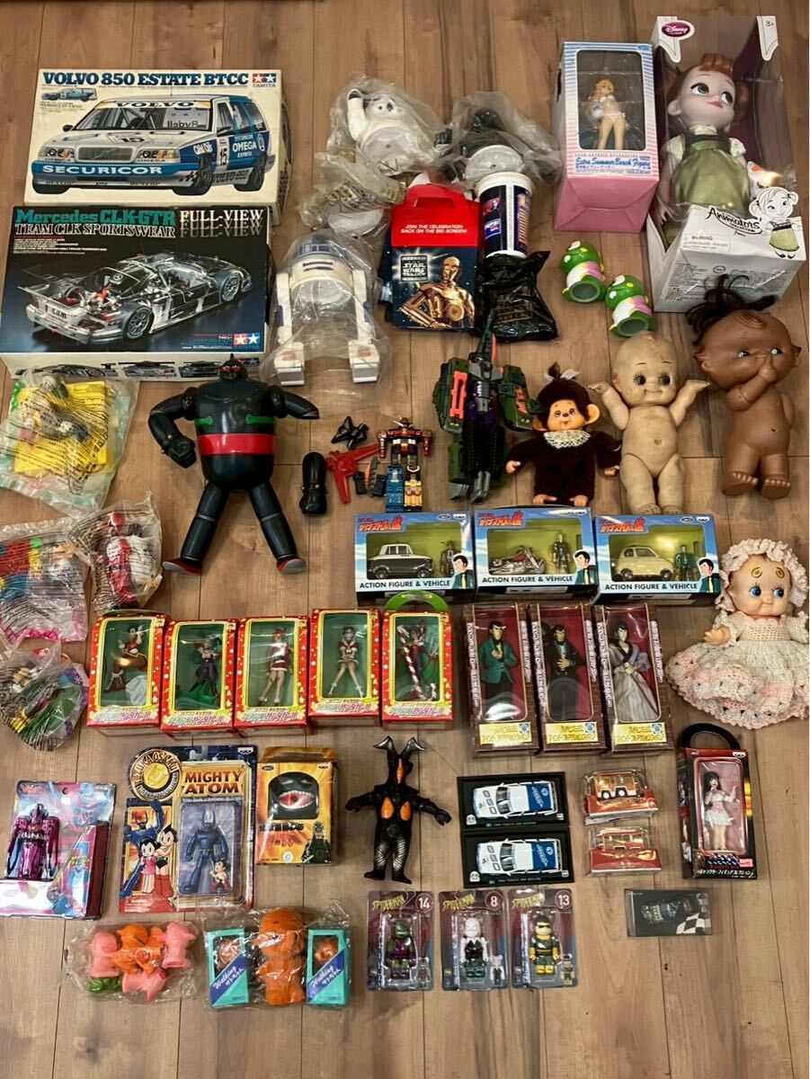 不村15 おもちゃ まとめ ディズニー スターウォーズ ルパン アトム マーベル キューピー ミニカー 人形 フィギュア