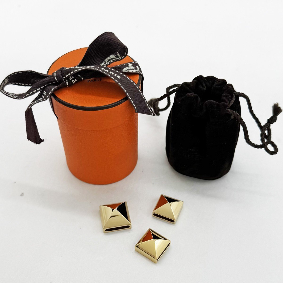 ◇【HERMES エルメス】メドール スタッズ スカーフリング