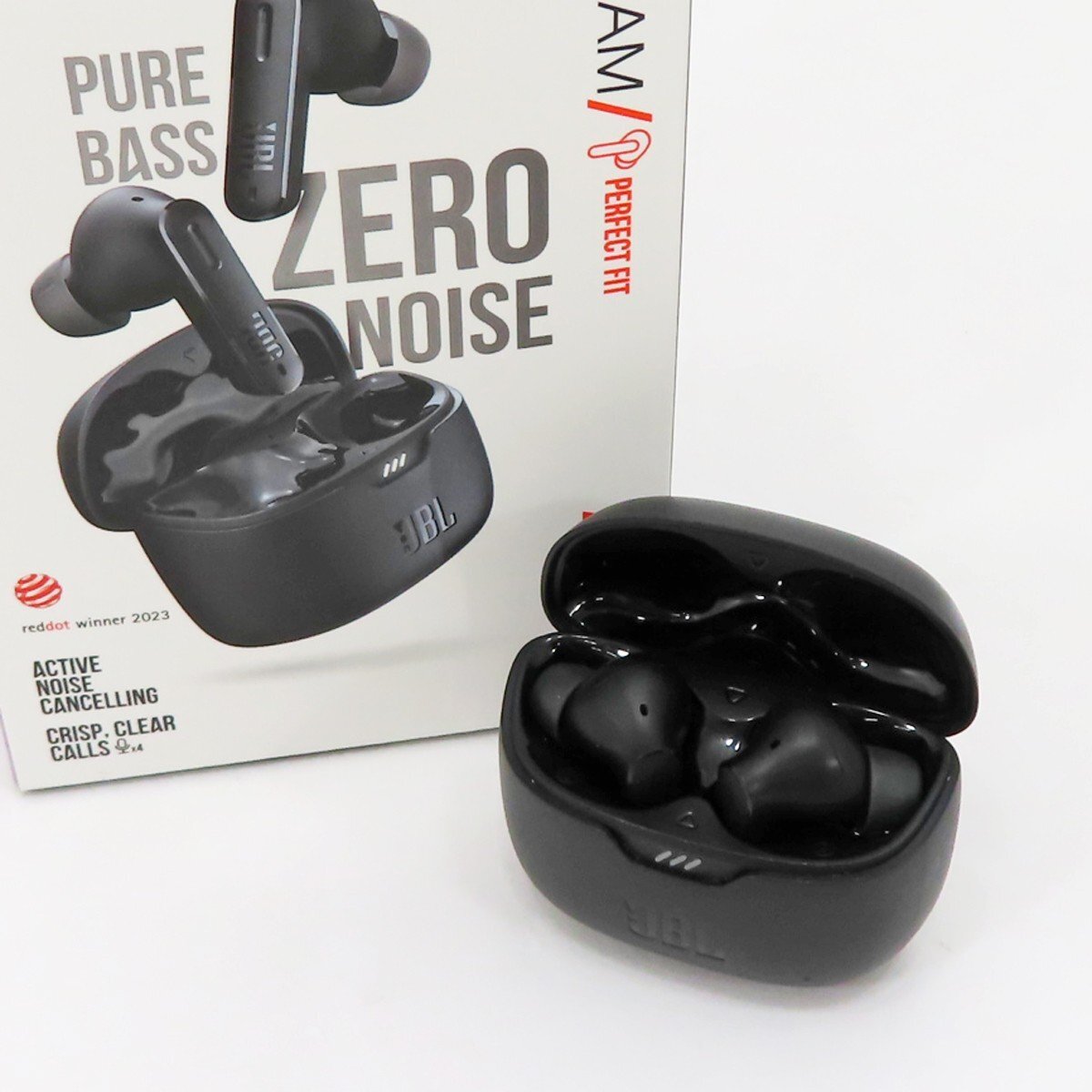 ◇【JBL ジェイビーエル】TUNE BEAM イヤホン ブラック