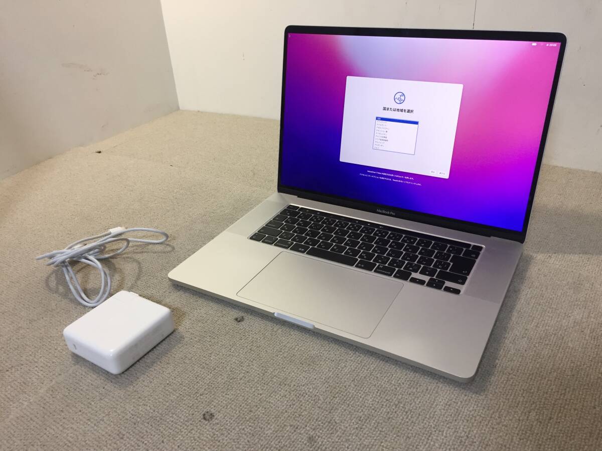 【185】Apple MacBook Pro 16-inch,2019 シルバー Core i9-9980HK 2.4GHz/64GB/SSD1TB/macOS Monterey