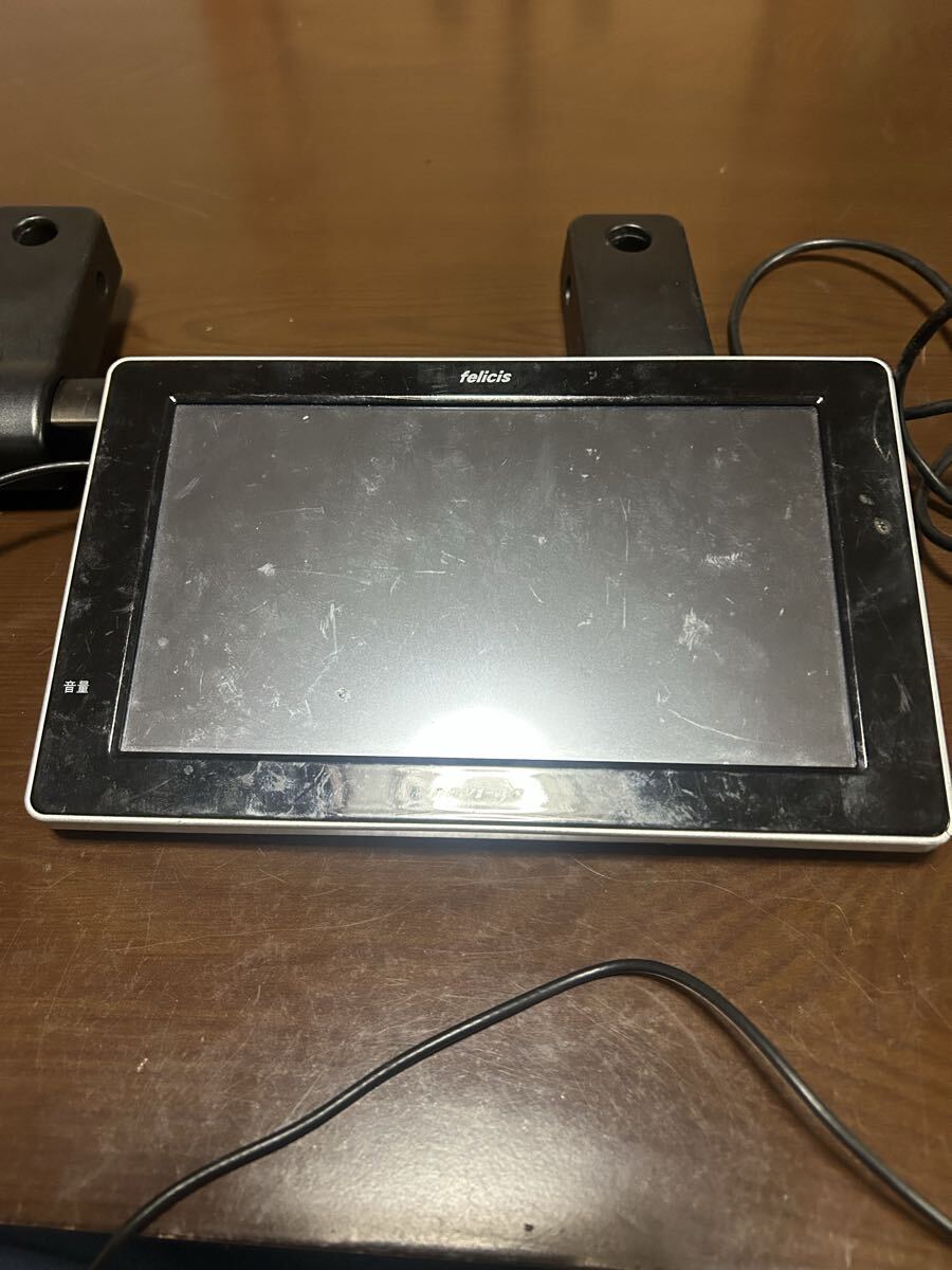 ワンセグチューナー内蔵8インチポータブルカーナビゲーション　ヘッドレスト取付ステー付　felicis Navi-go SPN-8012Z